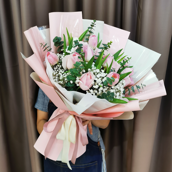 Blossoming-Love Tulip bouquet delivery